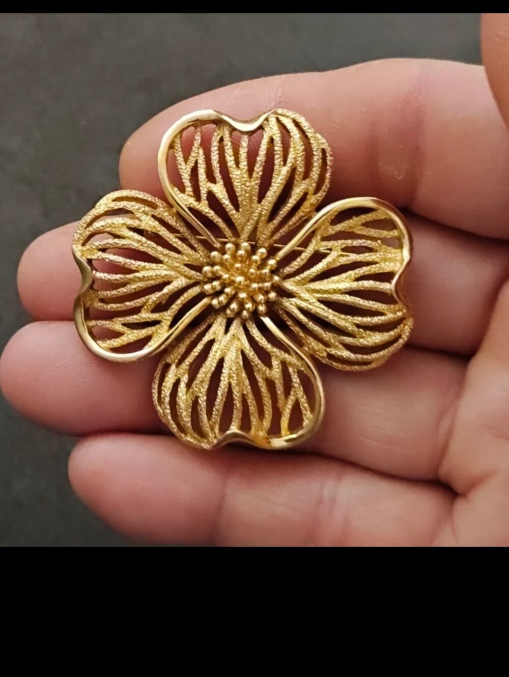 1950s/60s Gold Tone Textured Crown Trifari Dogwood Flower Brooch